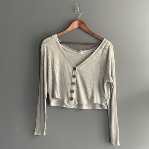 Garage cropped long sleeve sweater